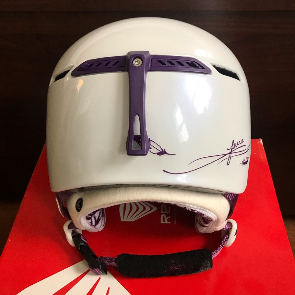 RED Pure Helmet - Picture 3 of 4